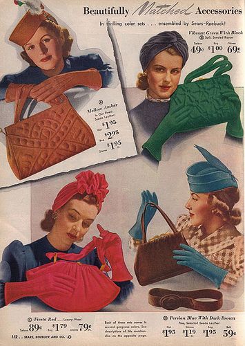 1940s Accessories | Flickr - Photo Sharing! Fashion 1940s, Vintage Gloves, Adored Vintage, Vintage Wardrobe, Retro Mode, 40s Fashion, 1940s Dresses, Mode Chic, Vintage Purses