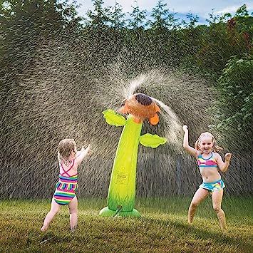 Splash! Prextex Inflatable Sunflower Sprinkler will Provide your Kids with Endless Amounts of Water Fun under the Sun! Play Sprinklers, Kids Water Toys, Best Outdoor Toys, Water Play Equipment, Outdoor Water Activities, Giant Sunflower, Outdoor Fun For Kids, Inflatable Water Park, Activity For Toddlers