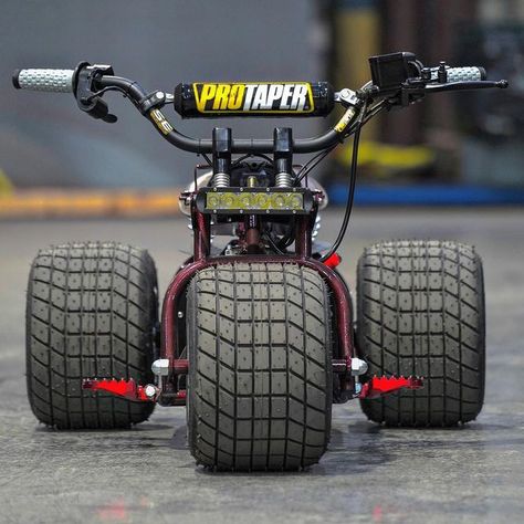 Mini Trike Plans, Mini Trike, Film Videography, Drift Trike Motorized, Electric Bicycle Design, Custom Mini Bike, Go Kart Frame Plans, Drift Kart, Homemade Trailer