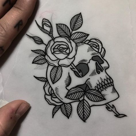 Hilary Jane, Natur Tattoo Arm, Skull Tattoo Flowers, Dragons Tattoo, Tattoo Placements, Kunst Tattoos, Men Tattoos, Inspiration Tattoos, Flash Tattoo Designs