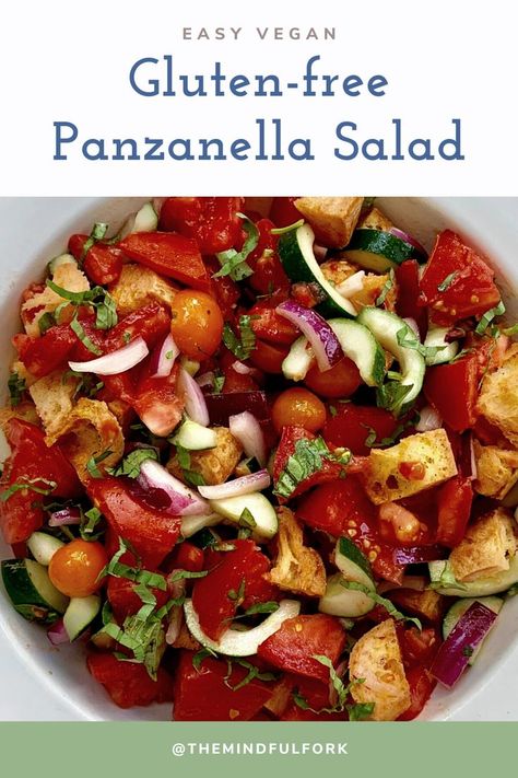 Gluten-free Panzanella Salad close up in a white bowl. Tuscan Salad, Panzanella Salad Recipe, Panzanella Recipe, Panzanella Salad, Salad Vegan, Vegan Salad Recipes, Easy Salad, Summer Meals, Summer Fresh