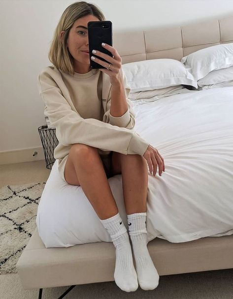 Nike Socks, Bras and Shorts Have Quickly Become Sought-After Fashion Items Long Nike Socks Outfit, Long Socks Outfits, Nike Socks Outfit, White Nike Socks, Running Socks Women, Socks Aesthetic, Neon Shorts, Nike Elite Socks, Sock Outfits