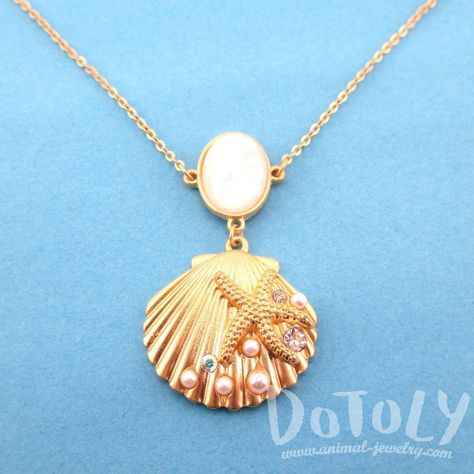 Mermaid Clothing, Horn Necklace Boho, Gold Seashell Necklace, Tusk Necklace, Double Horn Necklace, Inexpensive Jewelry, Seashell Pendants, Walmart Jewelry, Kay Jewelry