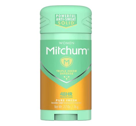 A super powerful deodorant that won't make your precious pits break out into rashes. Deodorant For Women, Deodorant Stick, Women Skin, Antiperspirant Deodorant, Healthy Girl, Look Good Feel Good, Fresh Fragrances, Antiperspirant, Smell Good