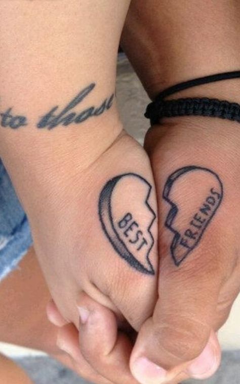 Small Friendship Tattoos, Cute Best Friend Tattoos, Friend Tattoos Small, Him And Her Tattoos, Matching Friend Tattoos, Matching Best Friend Tattoos, Couple Tattoos Unique, Bestie Tattoo, Tattoo Trend