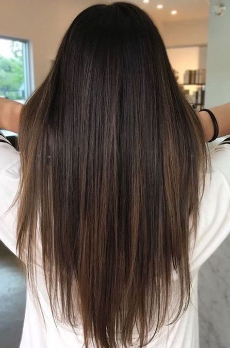 Balayage Straight, Brown To Blonde Balayage, Balayage Straight Hair, Balayage Brown, Straight Hair Cuts, Brunette Balayage, Long Brunette, Hair Color Light Brown, Brown Hair Balayage