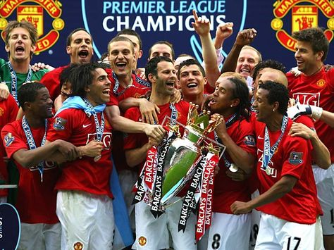 man u! Manchester United Club, Manchester United Champions, Premiere League, Manchester United Images, Cristiano Ronaldo Manchester, Manchester United Team, Manchester United Legends, Manchester United Wallpaper, Manchester United Fans