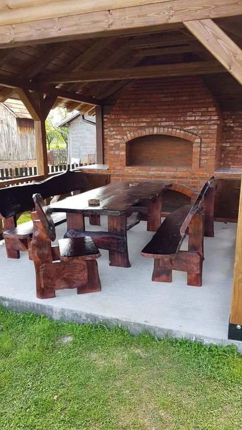 Outdoor Kitchens Ideas, Outdoor Cooking Fireplace, Rustic Outdoor Spaces, Rustic Outdoor Kitchen, Outdoor Fire Pit Area, Rustic Outdoor Kitchens, Outdoor Cooking Spaces, Kitchens Ideas, Diy Outdoor Table