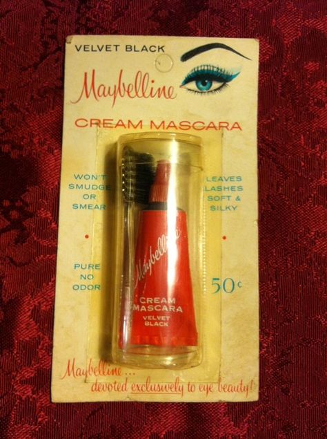 .50 cents??? Maybelline Cream Mascara Vintage Maybelline, Maybelline Products, 1950s Life, 50s Makeup, Skincare Ads, Vintage Makeup Ads, Makeup History, Makeup Packaging, Diy Mascara