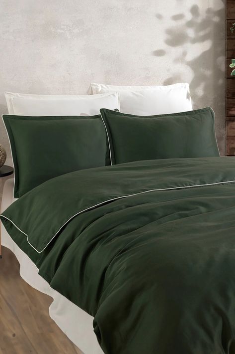 Cotton Sateen Duvet Cover in Green,Duvet Cover king set,full size bedding,Cotton Sateen duvet cover and pillowcases set,Quilt Fastener Gift by Apedecor on Etsy Full Size Bedding, Green Duvet Cover, Duvet Cover King, Green Duvet, Green Duvet Covers, Double Duvet Covers, Double Duvet, Bedroom Goals, Full Size Bed