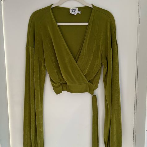 Crop Top Wrap Front Optional Waist Tie Ballon Long Sleeve 95% Polyester 5% Elastane New Without Tags Green Long Sleeve, Wrap Top, Princess Polly, Waist Tie, Crop Top, Womens Tops, Crop Tops, Tags, Long Sleeve