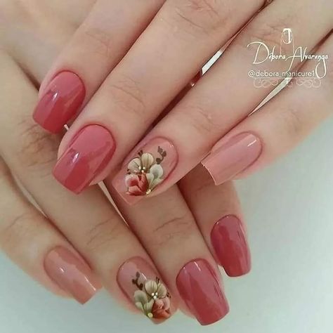 Pink Gel Nails Designs, Nail Polish Art Designs, Red Nail Art Designs, Mint Nails, Spring Acrylic Nails, Subtle Nails, Fancy Nails Designs, Vibrant Nails, Rose Gold Nails