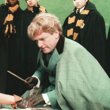 Lockhart Harry Potter, Gilderoy Lockhart, Superhero Names, Kenneth Branagh, Harry James, Chamber Of Secrets, Harry James Potter, Superhero Characters, James Potter