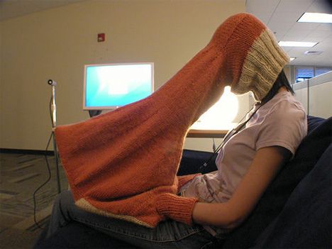 weird laptop privacy sock Knitting Humor, Can't Stop Laughing, Have A Laugh, E Card, Bones Funny, Funny Things, Lorraine, Make Me Smile, I Laughed