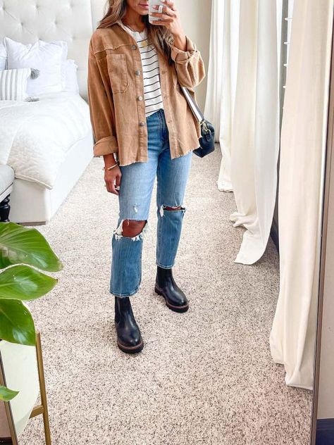 Style A Shacket, Shacket Outfit Women, Shacket Outfit, Classy Yet Trendy, Jacket Outfit Women, School Events, Mix Color, Mode Inspo, Outfit Inspo Fall