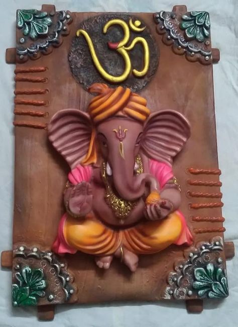 Ganpati Idol, Painted Mirror Art, Vinyl Art Paint, Clay Painting, Mural Art Design, Ganesh Art Paintings, Kerala Mural Painting, Cement Art, Unicorn Crafts