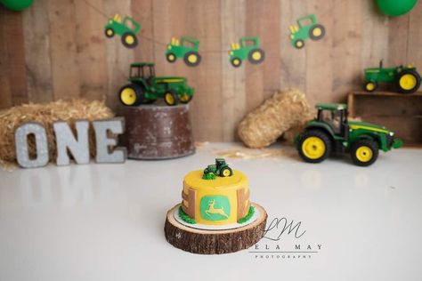 Tractor Cake Smash, Tractor First Birthday Pictures, Tractor Smash Cake Boys, John Deere Smash Cake, Tractor Smash Cake, Farmer Birthday, John Deere Cake, Tractor Birthday Invitations, John Deere Birthday Party