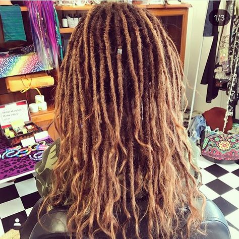 Dreadlocks Maintenance what to expect and how to maintain dreads Itchy Head, Dreadlock Maintenance, Synthetic Dreads, White People, Fast Track, Hair Goals, Natural Hair, Natural Hair Styles, Dreadlocks