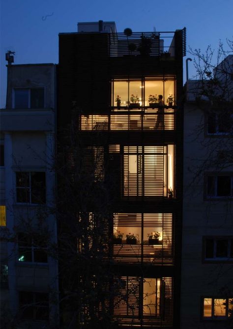 Building Windows, Night Window, Office Architecture, Checker Design, Old Lights, Apartment Complexes, Architectural Inspiration, Box Office, Night City