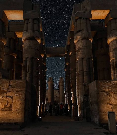 Anubis Egypt on Instagram: “⇢ Luxor Nights ⇠ This temple might be the greatest testament to why luxor has earned it’s nickname, “The World’s Largest Outdoor Museum”.…” Desert Temple, Outdoor Museum, Egyptian Temple, Luxor Temple, Egypt Cairo, Egypt Tours, Luxor Egypt, Egyptian Symbols, Dark Forest