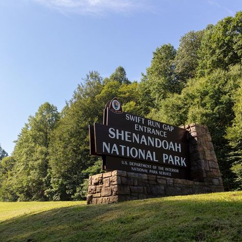 Basic Information - Shenandoah National Park (U.S. National Park Service) Shenandoah Aesthetic, Shenandoah National Park Aesthetic, Shenandoah National Park Photography, National Park Aesthetic, Shenandoah Virginia, Fall Moodboard, Travel Aesthetics, National Park Camping, National Parks Photography