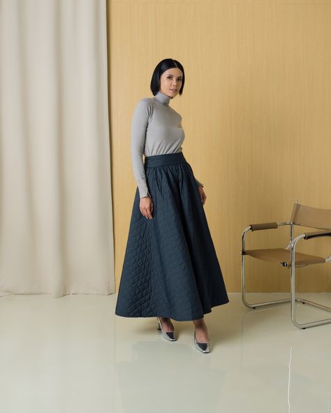 Any idea how to style our Nafa Turtle Neck? Here's an easy way to style a simple turtleneck sweater: pairing it with a long skirt to create a comfort chic look. Find your Nafa Turtle Neck at our Offline & Online Stores. www.jennaandkaia.co.id Neutral Color Outfits, Comfort Chic, Color Outfits, Chic Look, Neutral Fashion, Online Stores, Neutral Color, How To Style, Timeless Style