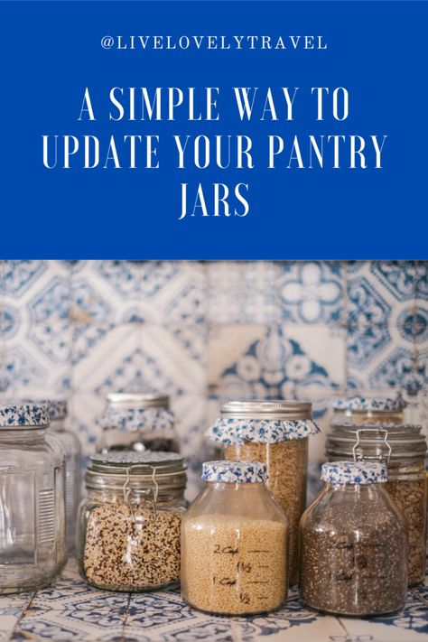 How To Decorate Jar Lids With Scrap Fabric - Live Lovely Photography Upcycle Jars, Jar Lid Crafts, Jar Lid Cover, Lid Crafts, Diy Mason Jars, Christmas Candy Jars, Pantry Jars, Painting Glass Jars, Jar Covers