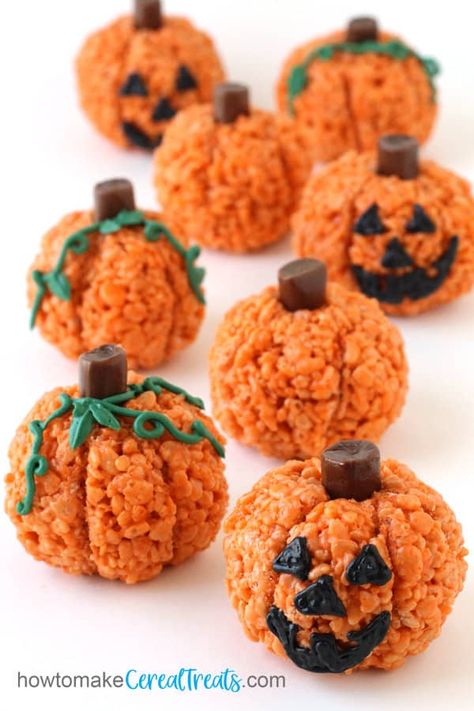 Rice Crispy Pumpkins, Desserts For Halloween, Easy Halloween Treats To Make, Halloween Rice Crispy Treats, Pumpkin Rice Krispies, Fun Rice Krispie Treats, Pumpkin Rice Krispie Treats, Halloween Rice Krispie Treats, Pumpkin Rice