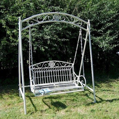 Swings In Garden, Hanging Sofa, Garden Swings, Metal Garden Furniture, Garden Swing Seat, Wooden Canopy, Metal Swings, Backdrop Frame, Garden Wallpaper