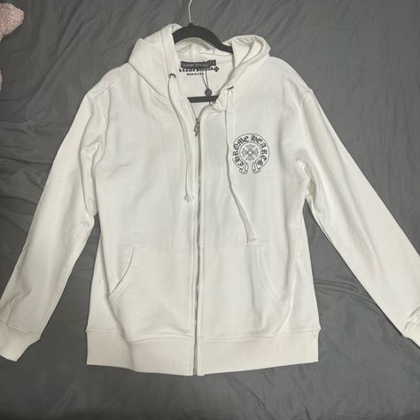 Never Worn - New With Tags Size Medium Chrome Hearts Shirt, Chrome Hearts Hoodie, Black Hooded Sweatshirt, Zip Coat, Heart Hoodie, Hoodie Green, Chrome Hearts, Zip Up Hoodie, Colorful Hoodies