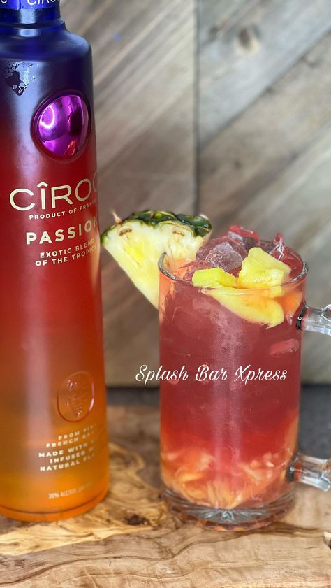 Passion Fruit Ciroc Recipes, Passion Ciroc Drinks, Honey Melon Ciroc Recipes, Ciroc Passion Drink Recipes, Ciroc Mixed Drinks, Ciroc Passion, Ciroc Cocktails, Ciroc Drinks, Drinks Alcohol Recipes Easy