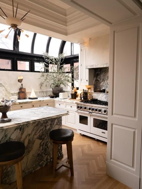 Nate And Jeremiah, Jeremiah Brent, Kitchen New York, New York City Apartment, Nate Berkus, New York Apartment, Apartment Kitchen, City Apartment, Kitchen Style