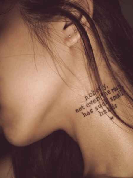 Neck | 33 Perfect Places For A Tattoo Tattoo Text, Tato Dada, Girl Neck Tattoos, Tato Jari, Tattoo Schrift, Literary Tattoos, Stick N Poke, Neck Tattoos Women, Disney Tattoo