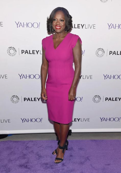 Beauty Crush, Polished Casual, Female Celebrity Fashion, Black Actresses, Viola Davis, Estilo Real, Corporate Wear, Black Hollywood, Red Carpet Dresses