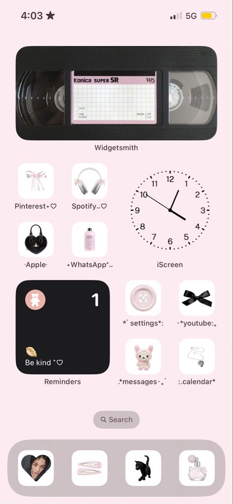 Dollete Homescreen, Pink Coquette Homescreen Layout, Phone Layout Homescreen, Light Pink Homescreen, Coquette Homescreen Layout, Homescreen Layout Pink, Homescreen Ideas Pink, Coquette Homescreen, Pink Homescreen Layout