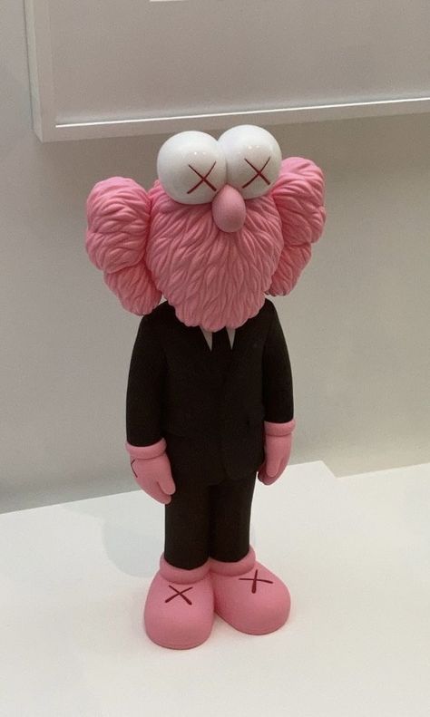 Kaws Doll, Pink Kaws, Kaws Iphone Wallpaper, Supreme Iphone Wallpaper, Kaws Wallpaper, Hype Wallpaper, Doll Aesthetic, Iphone Lockscreen Wallpaper, Iphone Wallpaper Pattern