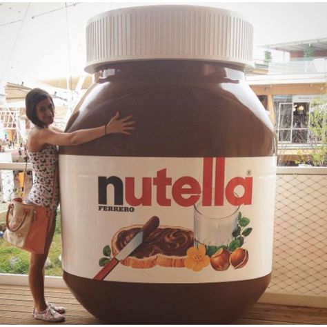 0 Nutella Meme, Nutella Lover, Nutella Recipes, Food Babe, I Love Chocolate, Weird Food, Nutella Bottle, Love Chocolate, Food Obsession