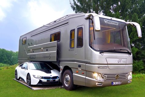 More than mobile campers, these are super-luxe rolling homes for the super-wealthy Caravan Salon, Luxury Motorhomes, Tiny Trailers, Bus House, Luxury Rv, Bmw I8, Rv Living, House On Wheels, Camping Car