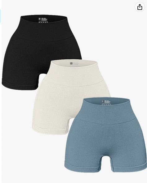 Seamless gym shorts Date Night Tops, Tops Amazon, Legging Shorts, Kim K Style, Shorts Workout, Gym Attire, Race Training, Night Tops, Wear To Work Dress