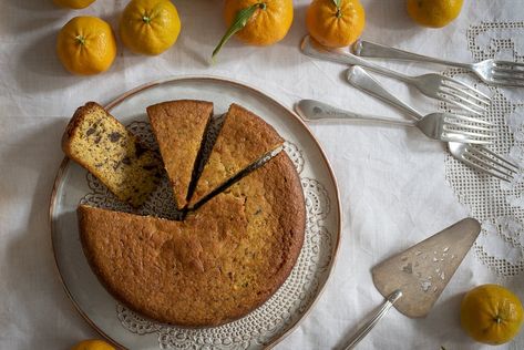 Mandarin, almond and chocolate cake — Italy On My Mind Mandarin Cake, Orange And Chocolate, Chocolate Pieces, Almond Chocolate, Market Stall, Moist Cakes, Chocolate Almonds, On My Mind, Citrus Fruit