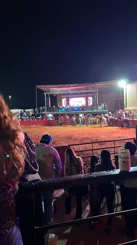 Jaripeo Pictures, Mexico Photo Dump, Mexico Rancho Aesthetic, Jaripeo Aesthetic, Buchifresa Aesthetic, Rancho Life, Latina Lifestyle, Dallas Nightlife, Mexican Life