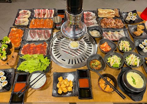 Samgy and Yakiniku Yakiniku At Home, Korean Japanese, Food Photography Inspiration, Japanese Food, Photography Inspiration, Food Photography, Food And Drink, Cooking Recipes, Restaurant