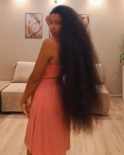 LongHair (@longhairlover99) • Instagram photos and videos Long Hair On Black Women, Thigh Length Natural Hair, Long African Hair, Natural Long Hair Black Women, Long Hair Black Women, Thigh Length Hair, 2030 Vision, Long 4c Hair, Long Hair Natural