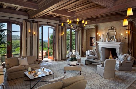 Luxury living room in Tuscan style home with ocean views. Tuscan Style Living Room, Craftsman Living Rooms, Tuscan Living Rooms, Style Toscan, Craftsman Living Room, Living Room Classic, Tuscan Style Homes, Tuscan Design, Tuscan Villa