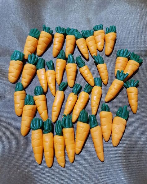 Diy carrot topper Diy Cakes, Topper Fondant, Diy Cake, Fondant, Carrots, Baking