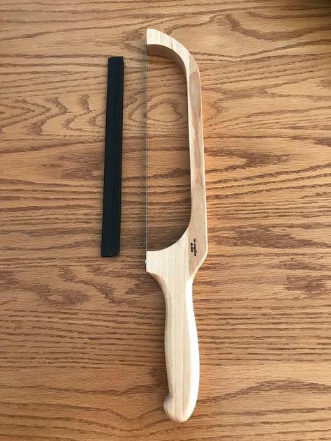 The Best Bread Knife Costs $22 But Is Worth Its Weight In Gold. GOLD! | Bon Appétit Bread Knife Design, Fiddle Bow Bread Knife, Knife Template, Wood Projects Plans, Wooden Knife, Woodworking Basics, Woodworking Furniture Plans, Woodworking Plans Diy, Bread Knife