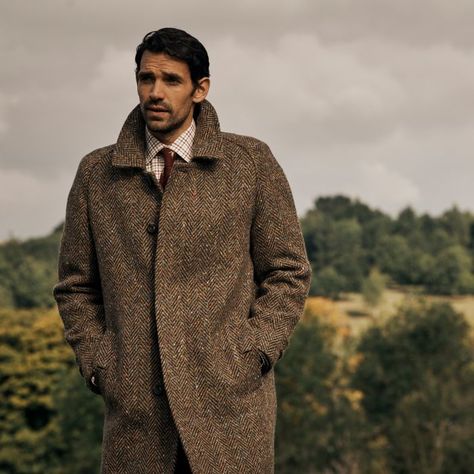 Brown Green Herringbone Donegal Follifoot Coat | Men's Country Clothing | Cordings US British Clothing, Herringbone Coat, Country Clothing, Mens Fashion Smart, Street Style Outfits Men, British Outfits, Car Coat, Rock Stars, Well Dressed Men