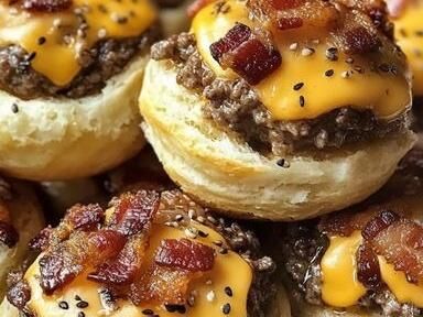 Best Bacon Cheeseburger Bombs Recipe – A Delicious Twist on Classic Comfort Food - NewsBreak Snacks For Game Day, Lobster Pasta Recipe, Doritos Recipes, Garlic Green Bean Recipes, Rotisserie Chicken Tacos, Steak Bites Recipe, Cheesy Mac And Cheese, Enchilada Casserole Recipes, Cheesy Mashed Potatoes