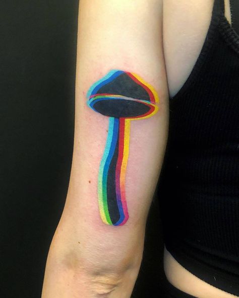 Mushroom Tattoo, Bright Tattoos, Mushroom Tattoos, Tatuaje A Color, Dope Tattoos, Piercing Tattoo, Creative Tattoos, Pretty Tattoos, All Tattoos