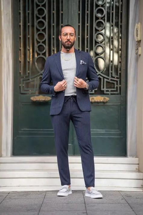 Discover 22 Stylish Men's Fall Suits: Trends, Colors, and Outfit Ideas for Every Occasion Blue Plaid Suit, Fall Suit, Navy Blue Suit, Pure Elegance, Plaid Suit, Traje Casual, Pinstripe Suit, Slim Fit Suit, Tuxedo Jacket